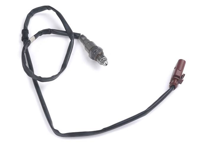 VW Oxygen Sensor - Center 04E906262H - Bosch 16026